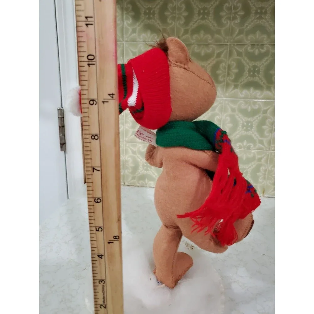 Annalee Mobilitee 1984 Brown Bear w/ Snowball Red Striped Hat Green Scarf 11